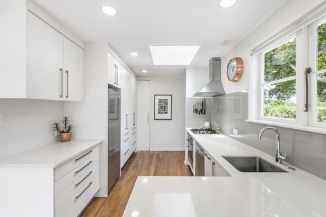 Photo of property in 49 Rautara Street, Orakei, Auckland, 1071