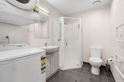 Photo of property in Proximity Apartments, 902/17 Amersham Way, Manukau, Auckland, 2104