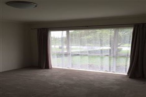 Photo of property in 12 Trevors Place, Pukekohe, 2120