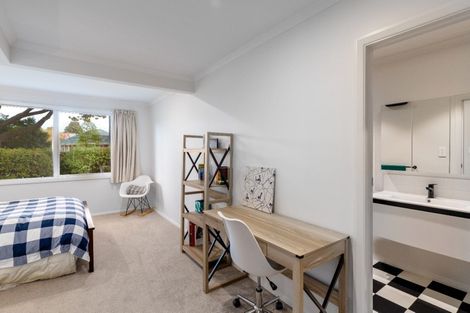 Photo of property in 184 Aorangi Road, Bryndwr, Christchurch, 8053