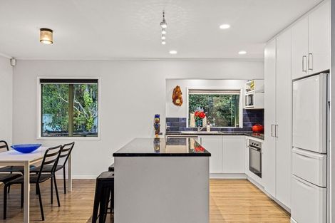 Photo of property in 25a Crompton Road, Massey, Auckland, 0614