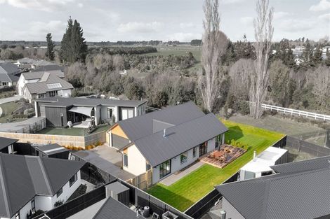 Photo of property in 12 Springbrook Close, Rangiora, 7400