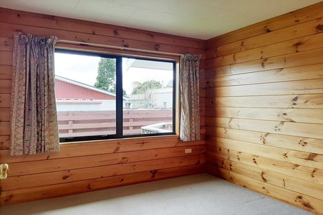 Photo of property in 1/29 Beach Road, Pahurehure, Papakura, 2113