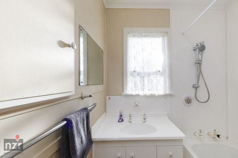 Photo of property in 18 Churchill Avenue, Feilding, 4702