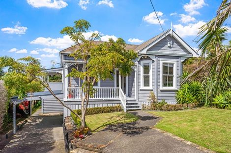 Photo of property in 1243 Whangaparaoa Road, Gulf Harbour, Whangaparaoa, 0930