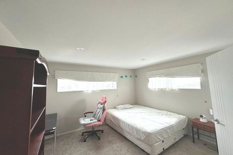 Photo of property in 59 Rosewell Crescent, Flat Bush, Auckland, 2019