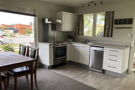 Photo of property in 1/42 Prossers Road, Saint Martins, Christchurch, 8022