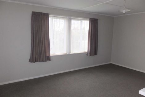 Photo of property in 321 Riccarton Road, Upper Riccarton, Christchurch, 8041