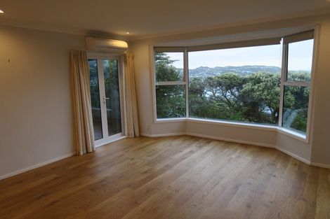 Photo of property in 36 Duchess Place, Maupuia, Wellington, 6022