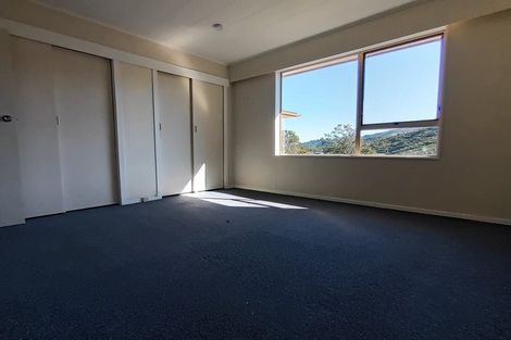 Photo of property in 8 Timaru Grove, Kelson, Lower Hutt, 5010