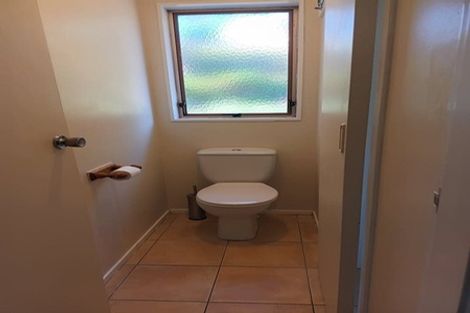 Photo of property in 8 Timaru Grove, Kelson, Lower Hutt, 5010