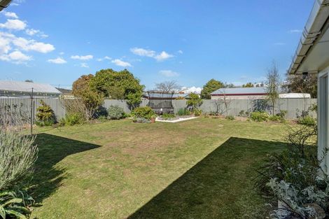 Photo of property in 51 Lincoln Street, Ashhurst, 4810