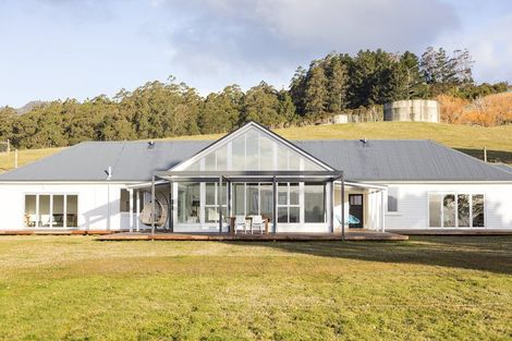 Photo of property in 81 Orokonui Road, Waitati, 9085