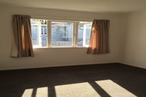 Photo of property in 1/62 Sycamore Drive, Sunnynook, Auckland, 0620