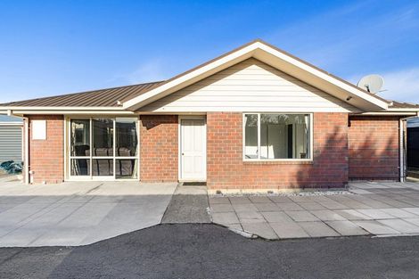 Photo of property in 21a Belfast Road, Belfast, Christchurch, 8051