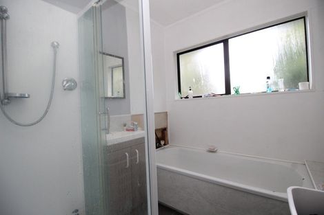 Photo of property in 90c Fergusson Street, Woodville, 4920