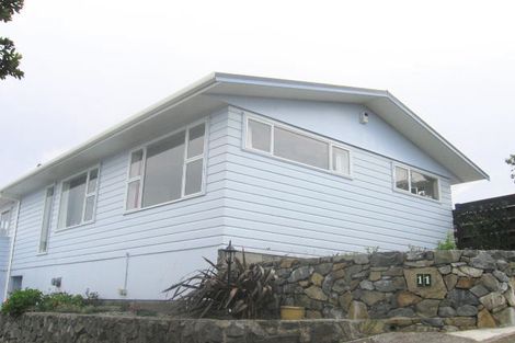 Photo of property in 11 Wisteria Grove, Maungaraki, Lower Hutt, 5010