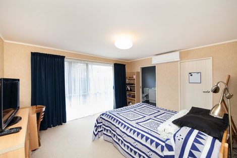 Photo of property in 12 Bendigo Street, Cloverlea, Palmerston North, 4412