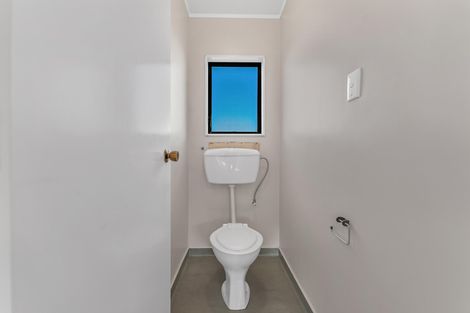 Photo of property in 9b Boundary Road, Opaheke, Papakura, 2113