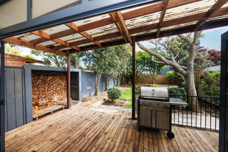 Photo of property in 47 Argyle Avenue, Takaro, Palmerston North, 4410