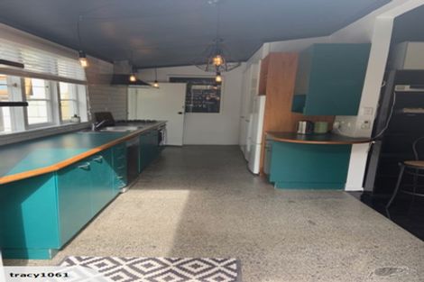 Photo of property in 49 Rolleston Street, Mount Cook, Wellington, 6021