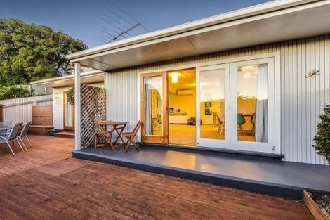 Photo of property in 28 Chisholm Place, Tainui, Dunedin, 9013