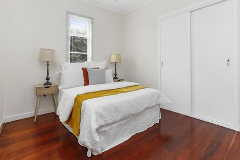 Photo of property in 14 Church Road, Mangere Bridge, Auckland, 2022