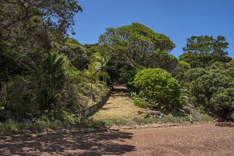 Photo of property in 218 Manganese Point Road, Tamaterau, Whangarei, 0174