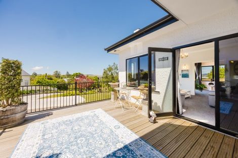 Photo of property in 20 Domain Road, Waipawa, 4210