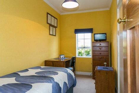 Photo of property in 87 Meeanee Road, Taradale, Napier, 4112