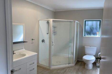 Photo of property in 255 Golf Road, Titirangi, Auckland, 0604