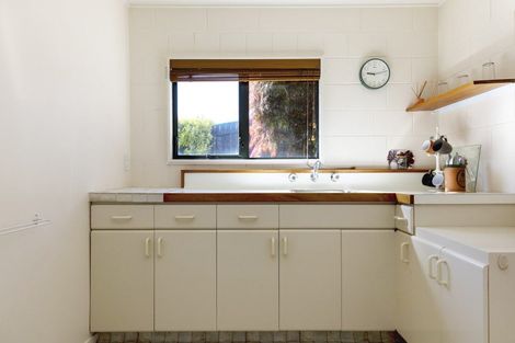 Photo of property in 1 Scenic Heights, Acacia Bay, Taupo, 3330