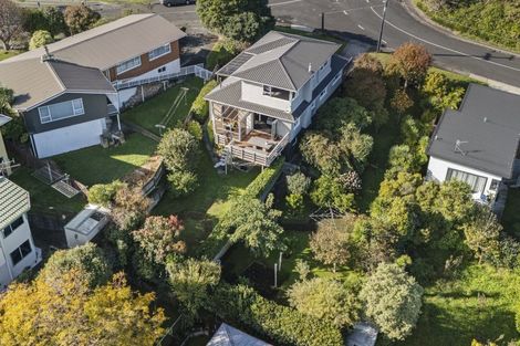 Photo of property in 49 Queens Road, Glen Avon, New Plymouth, 4312