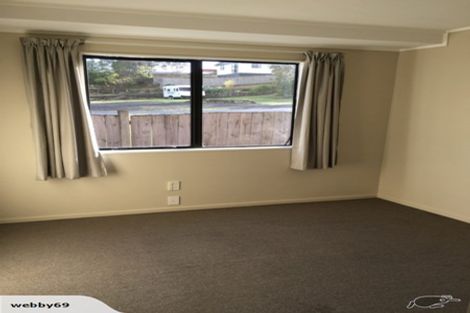 Photo of property in 2/29 Glendale Road, Glen Eden, Auckland, 0602