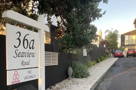 Photo of property in 1/36 Seaview Road, Castor Bay, Auckland, 0620