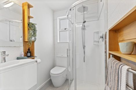 Photo of property in 51a Mandalay Terrace, Khandallah, Wellington, 6035