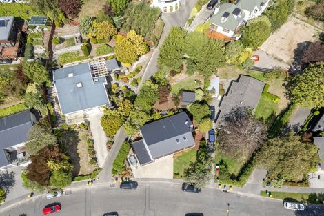 Photo of property in 19 Gunns Crescent, Cashmere, Christchurch, 8022