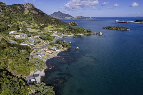 Photo of property in 126 Reotahi Road, Whangarei Heads, Whangarei, 0174