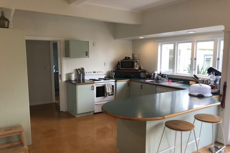 Photo of property in 22 North Street, Petone, Lower Hutt, 5012