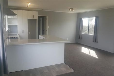 Photo of property in 1/86 Astley Avenue, New Lynn, Auckland, 0600
