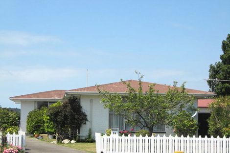 Photo of property in 42 Woodlands Place, Aranui, Christchurch, 8061