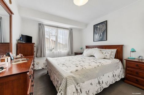 Photo of property in 64 Glenbervie Crescent, Massey, Auckland, 0614