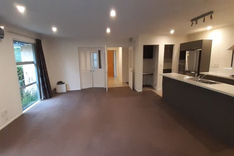 Photo of property in 4 The Oval, Hillmorton, Christchurch, 8024