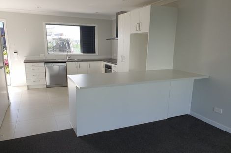 Photo of property in 65 Glidepath Road, Hobsonville, Auckland, 0616