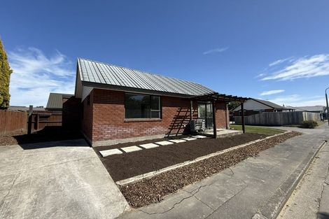 Photo of property in 2 Farm Lane, Parklands, Christchurch, 8083