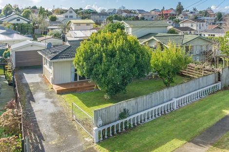 Photo of property in 118 Whatawhata Road, Dinsdale, Hamilton, 3204