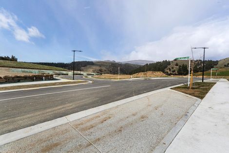 Photo of property in 42 Atkins Road, Luggate, Wanaka, 9382