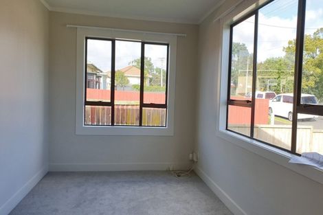 Photo of property in 26 Hutton Street, Otahuhu, Auckland, 1062