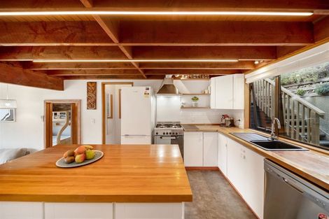 Photo of property in 24b Mckerrow Place, Sunshine Bay, Queenstown, 9300