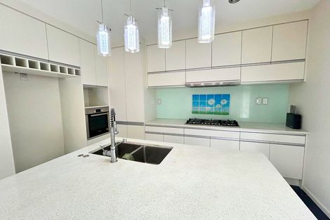 Photo of property in 15 Rohi Place, Flat Bush, Auckland, 2019